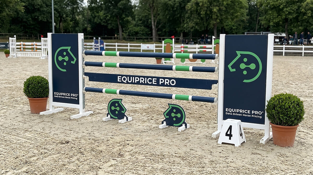 FAIRJUMP.eu Individuelle Werbeständer für den Pferdesport